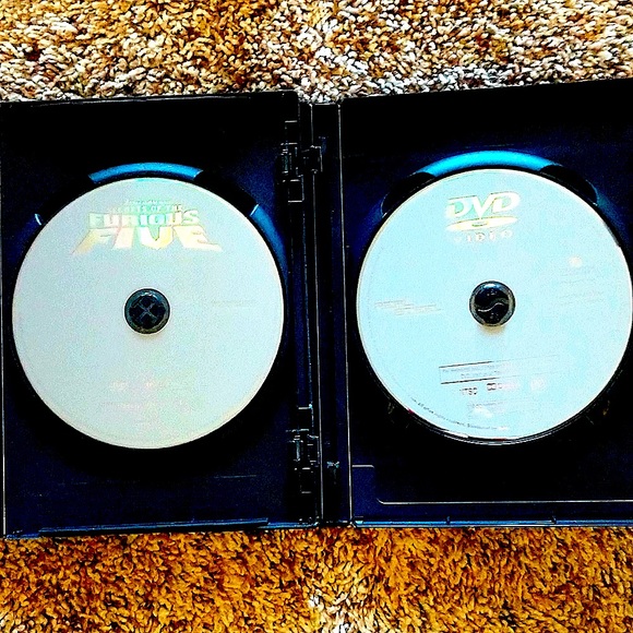 2 Children movies: Secrets of the Furious Five &
Real Steel - Picture 3 of 4